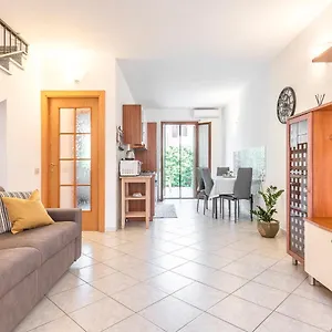 Dom wakacyjny A Casa Di Luca, Pula